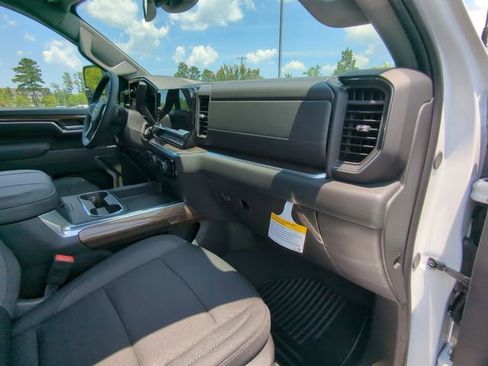 New 2025 Chevrolet Silverado 2500 LT w/ Z71 Chrome Sport Edition image 47