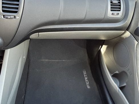 Used 2015 Kia Forte LX image 13