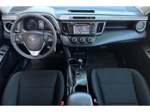 Used 2018 Toyota RAV4 LE w/ All Weather Liner Package FWD image 14
