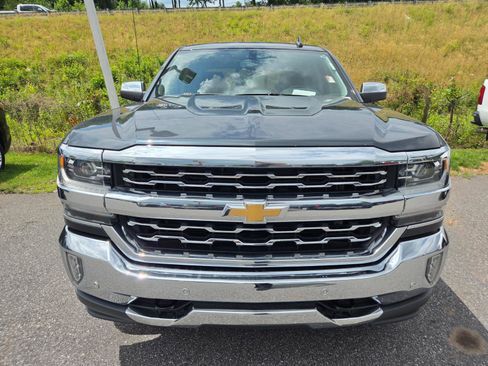 Used 2018 Chevrolet Silverado 1500 LTZ w/ LTZ Plus Package AWD/4WD image 2