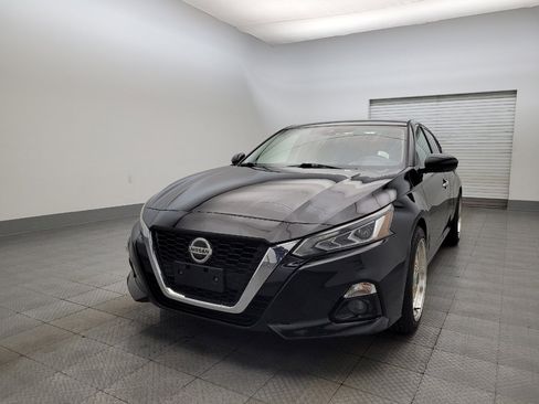 Used 2019 Nissan Altima 2.5 SV image 15