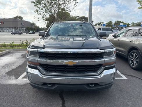 Used 2018 Chevrolet Silverado 1500 LT w/ All Star Edition image 2