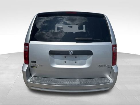 Used 2010 Dodge Grand Caravan SE w/ Popular Equipment Group FWD image 7