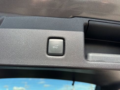 New 2026 Ford Escape ST-Line Select image 15