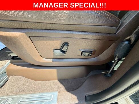 Used 2025 RAM 2500 Limited AWD/4WD image 22