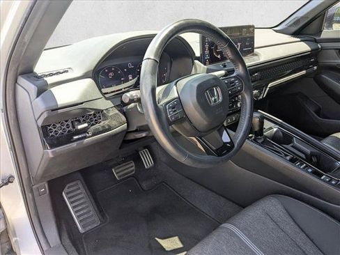 Used 2023 Honda Accord Sport image 10