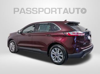 Used 2020 Ford Edge Titanium video 3