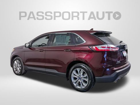 Used 2020 Ford Edge Titanium image 3