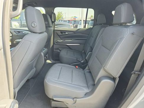 New 2026 Chevrolet Traverse LT w/ Driver Confidence Package FWD image 9