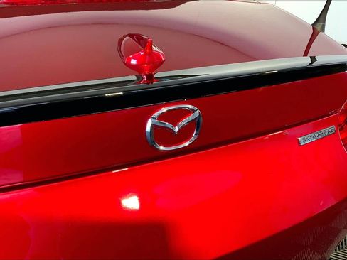 Used 2023 MAZDA MX-5 Miata Grand Touring RWD image 31