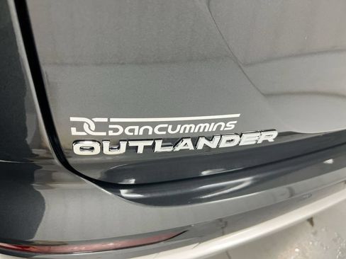 Used 2024 Mitsubishi Outlander SEL FWD image 27