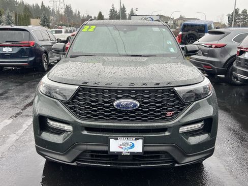 Certified 2022 Ford Explorer ST w/ Equipment Group 401A image 5