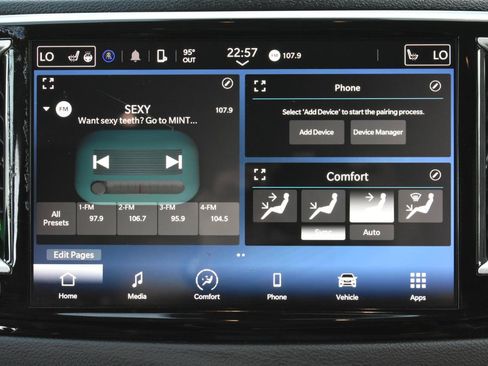 Used 2022 Chrysler Pacifica Touring-L FWD image 20