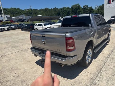 Used 2020 RAM 1500 Big Horn AWD/4WD image 16