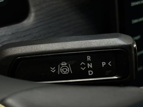 Used 2024 Rivian R1S Adventure AWD/4WD image 30