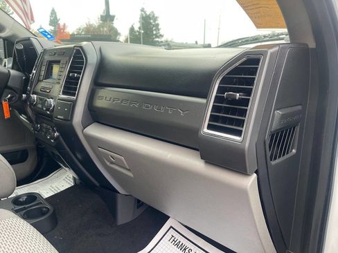 Used 2018 Ford F250 XLT image 24