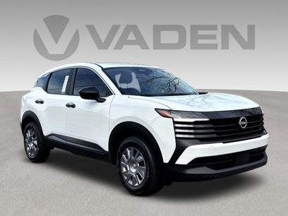 Certified 2025 Nissan Kicks S