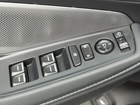 Certified 2026 Acura MDX SH-AWD w/Technology Package image 13