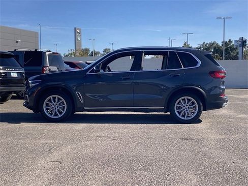 Used 2022 BMW X5 xDrive40i w/ Luxury Seating Package image 9