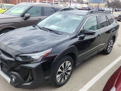 Used 2023 Subaru Outback Limited image 20