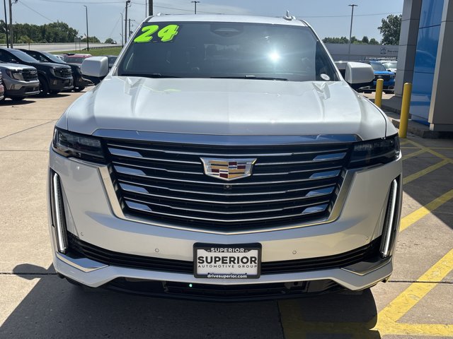 Used 2023 Cadillac Escalade Premium Luxury Platinum AWD/4WD image 13