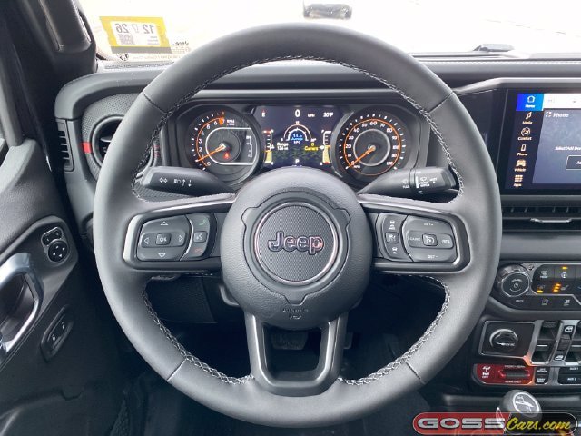 New 2026 Jeep Gladiator Rubicon w/ Steel Power Dome Hood Package AWD/4WD image 17