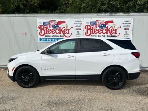 Certified 2023 Chevrolet Equinox LS w/ LS Convenience Package image 7