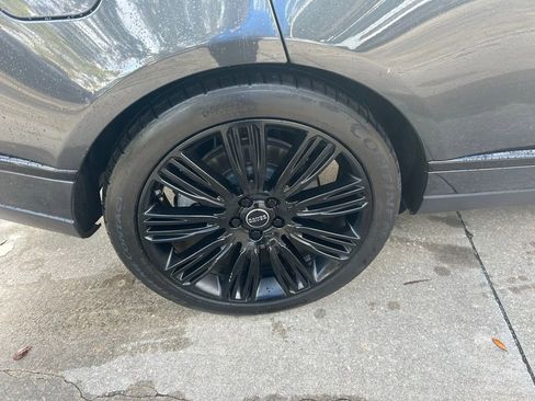 Used 2018 Land Rover Range Rover HSE image 21