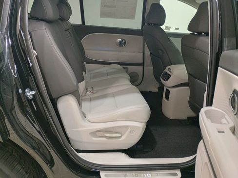 New 2026 Hyundai Ioniq 9 SEL AWD/4WD image 26