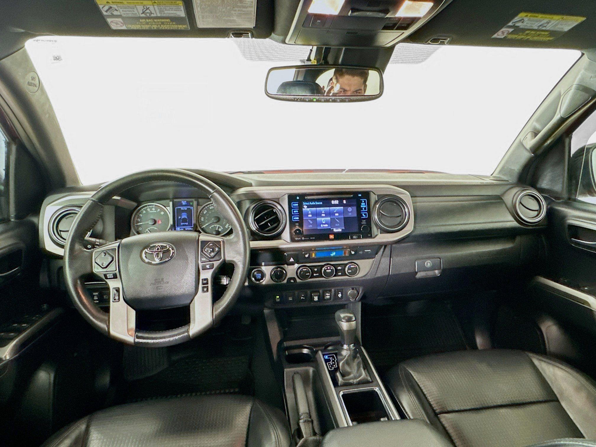 Used 2019 Toyota Tacoma Limited AWD/4WD image 13