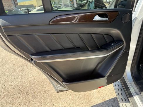 Used 2013 Mercedes-Benz GL 450 4MATIC image 18