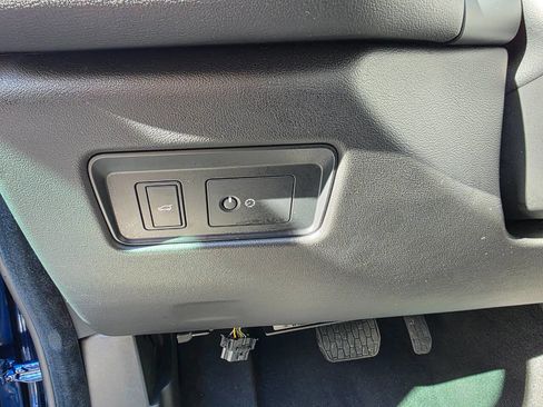 Used 2021 Jaguar F-PACE R-Dynamic S image 16