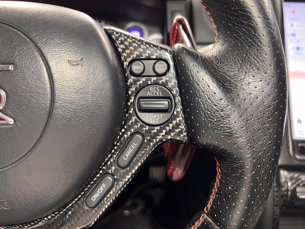 Used 2010 Nissan GT-R Premium AWD/4WD image 20
