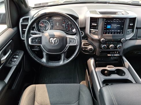 Used 2019 RAM 1500 Big Horn AWD/4WD image 14