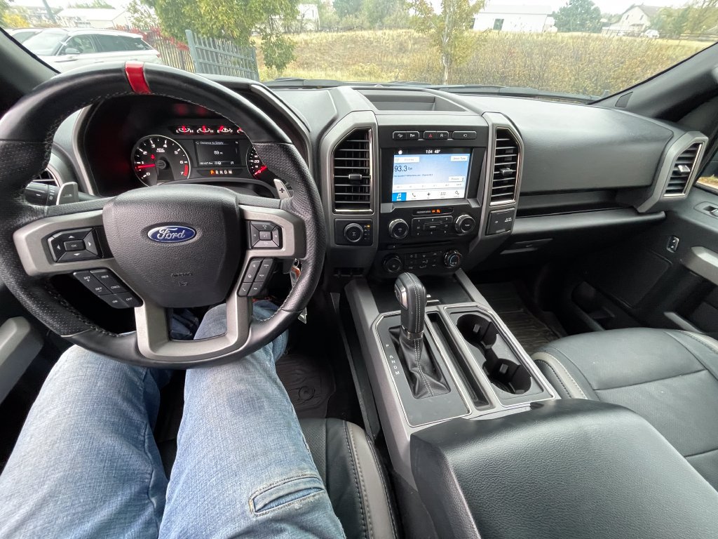 Used 2017 Ford F150 Raptor w/ Equipment Group 801A Mid AWD/4WD image 4