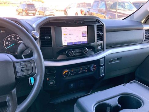 Used 2023 Ford F150 XLT image 6
