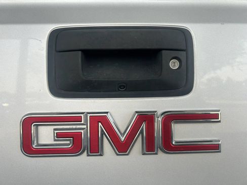 Used 2014 GMC Sierra 1500 SLT w/ SLT Crew Cab Value Package AWD/4WD image 9