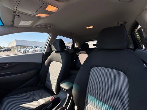 Used 2021 Hyundai Kona SEL FWD image 18