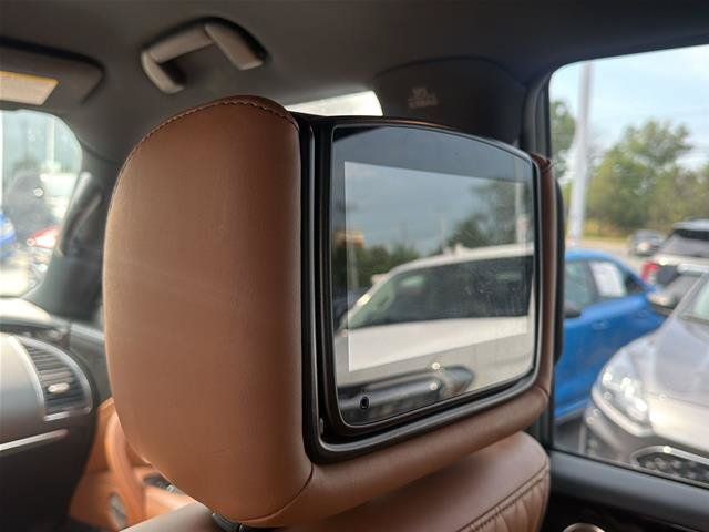 Used 2022 INFINITI QX80 Sensory w/ Cargo Package AWD/4WD image 3