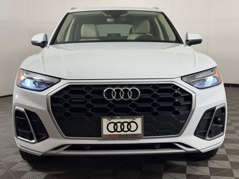 Used 2023 Audi Q5 2.0T Premium w/ Convenience Package AWD/4WD image 6