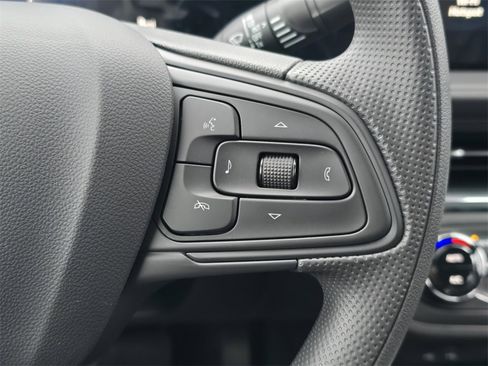 New 2026 Buick Envista Preferred image 17