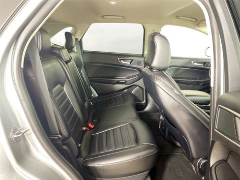 Used 2024 Ford Edge SEL image 25