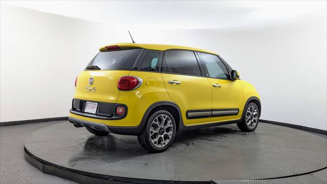 Used 2014 FIAT 500L Trekking w/ Popular Equipment Group FWD image 8