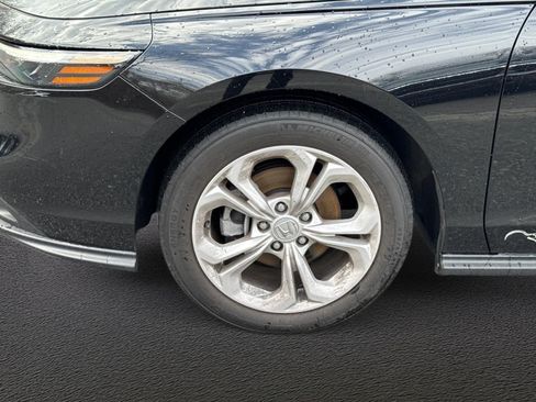 Used 2025 Honda Accord LX image 11