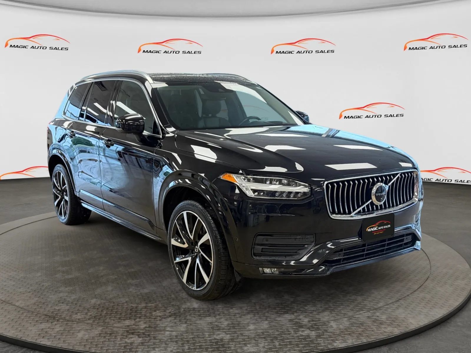 Used 2021 Volvo XC90 T6 Momentum w/ Advanced Package AWD/4WD image 5