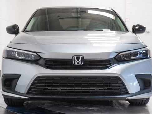 Used 2023 Honda Civic LX image 32