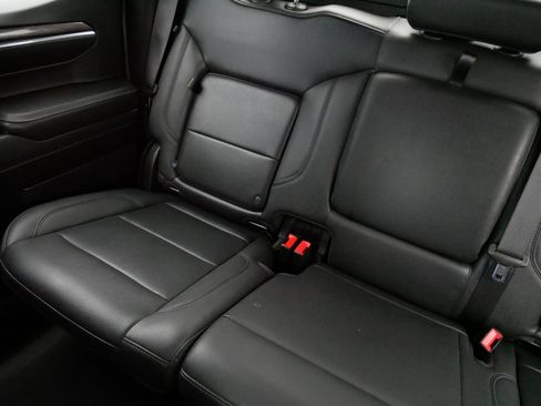Used 2024 Chevrolet Silverado 1500 LTZ AWD/4WD image 12