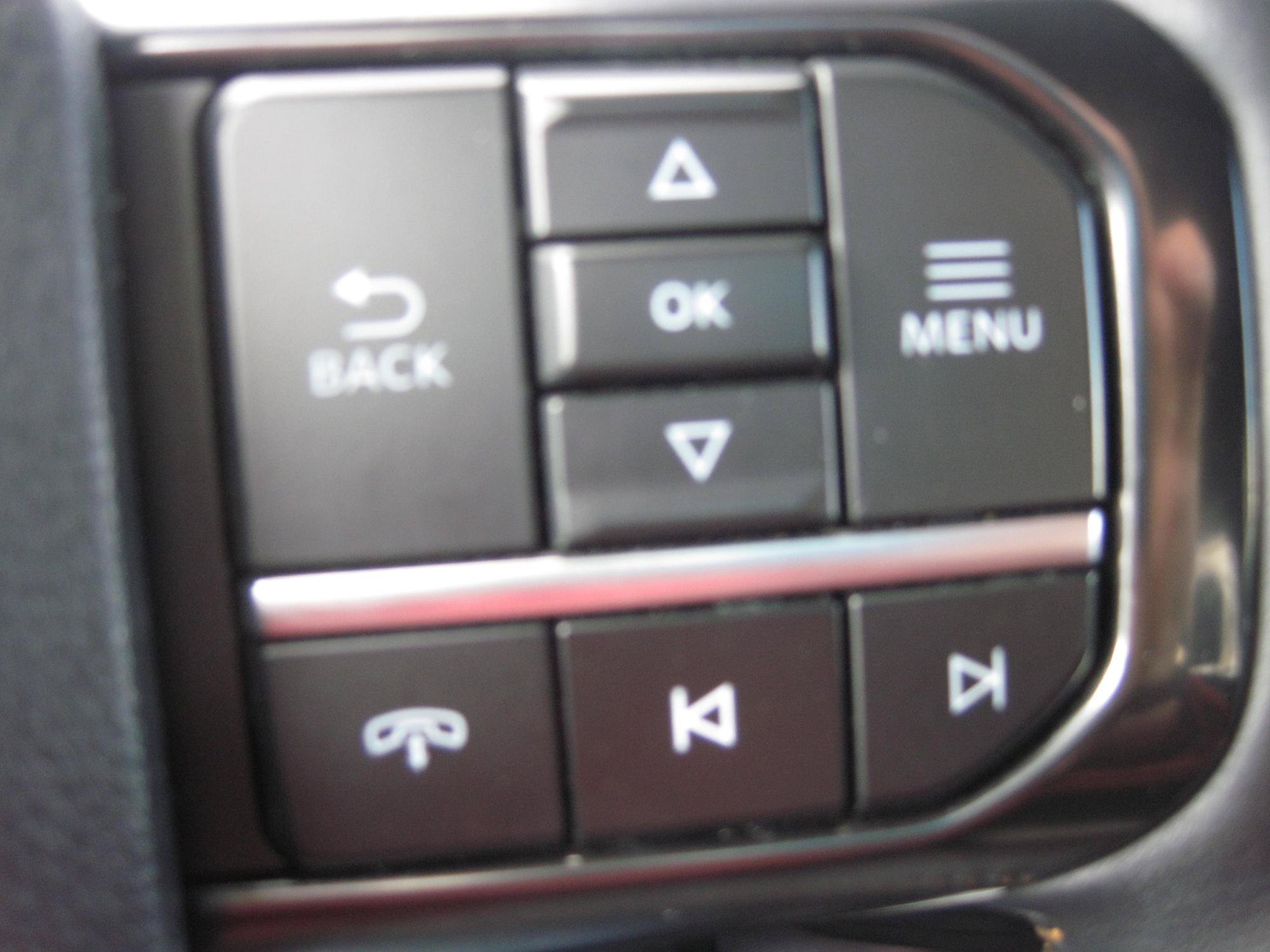 Used 2023 Ford F150 Platinum AWD/4WD image 17