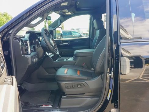 New 2026 GMC Sierra 2500 AT4 w/ AT4 Premium Plus Package AWD/4WD image 13