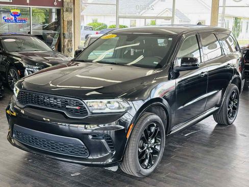 Used 2025 Dodge Durango GT AWD/4WD image 18